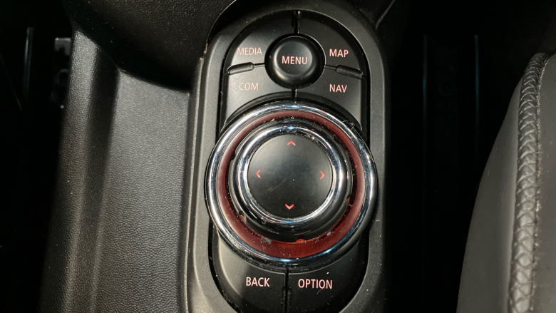 MINI Hatchback 1.5 Cooper Exclusive 5dr Auto Petrol Hatchback